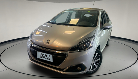 Peugeot • 208