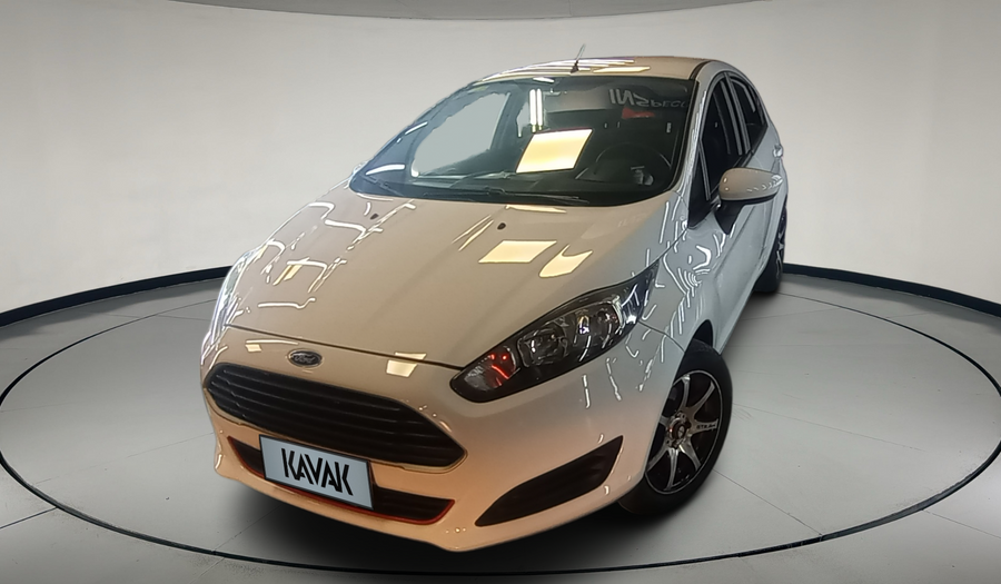 Ford Fiesta Kinetic Design 1.6 S Hatchback 2015