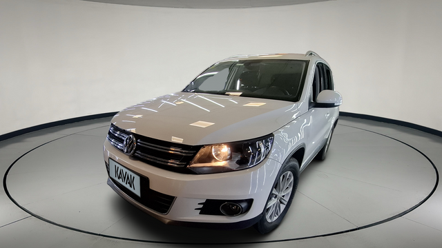 Volkswagen • Tiguan
