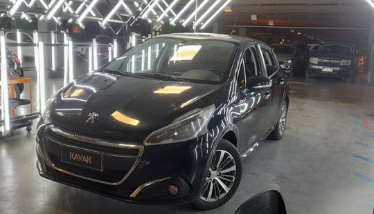 Peugeot • 208