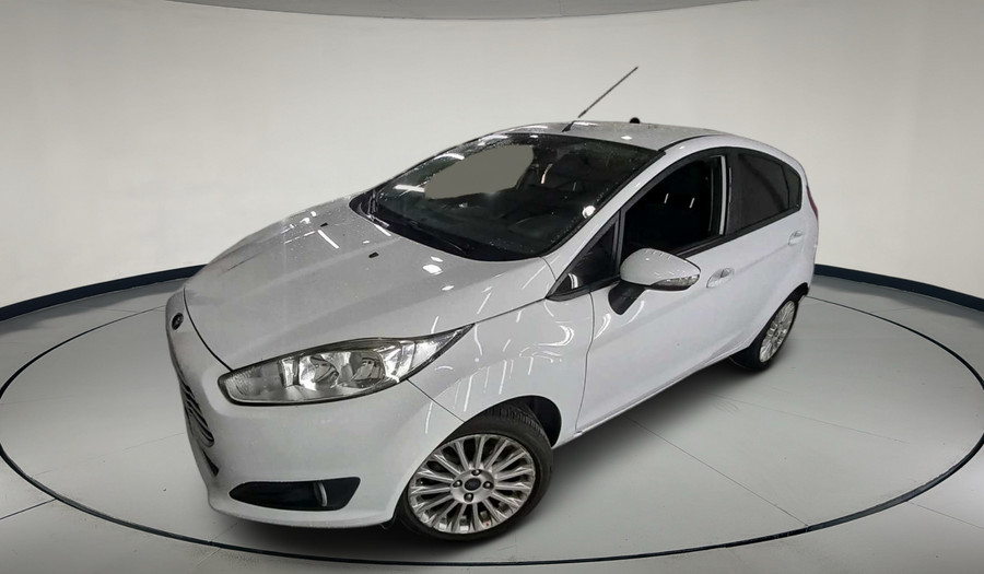 Ford Fiesta Kinetic Design 1.6 SE Hatchback 2014