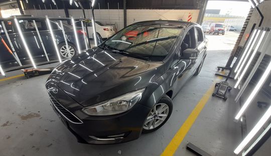 Ford • Focus III