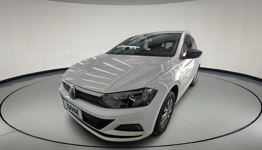 Volkswagen • Polo