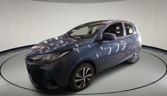 Toyota • Yaris