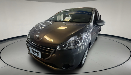 Peugeot • 208