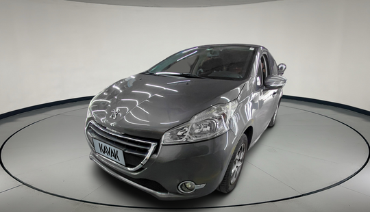 Peugeot • 208