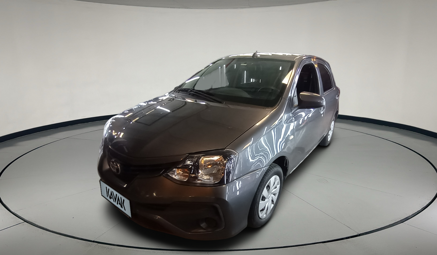 Toyota Etios 1.5 X Hatchback 2022