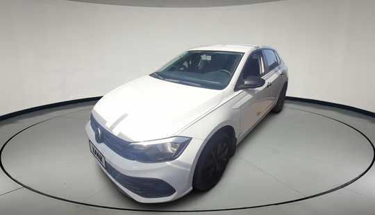 Volkswagen • Polo