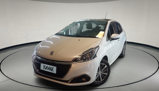 Peugeot • 208