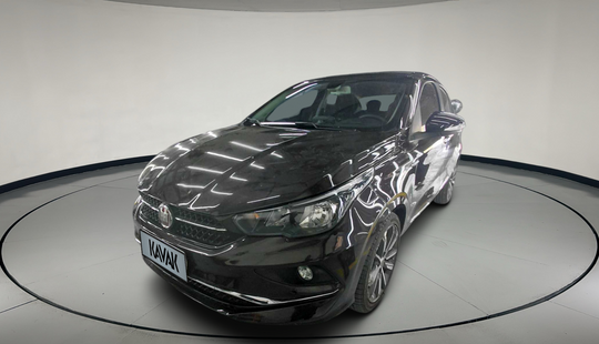 Fiat • Cronos