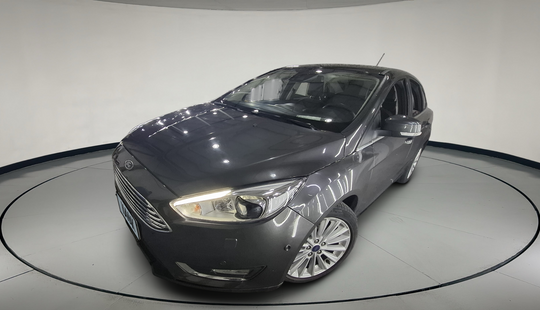 Ford • Focus III