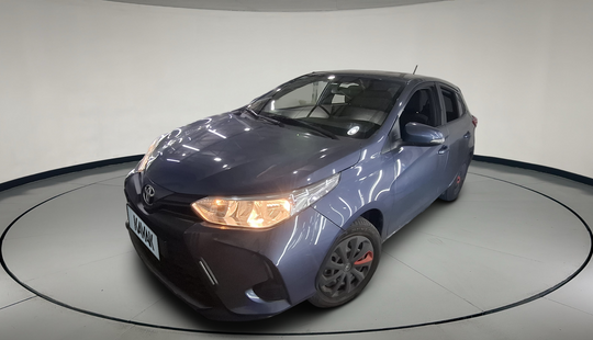 Toyota • Yaris