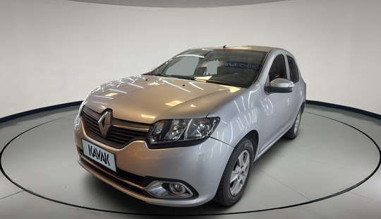 Renault • Logan