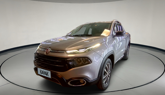 Fiat • Toro
