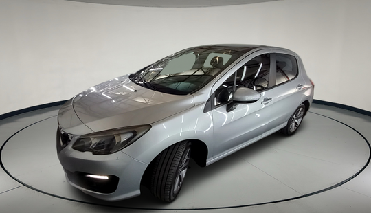 Peugeot • 308