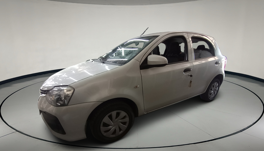 Toyota • Etios