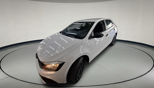 Volkswagen • Polo