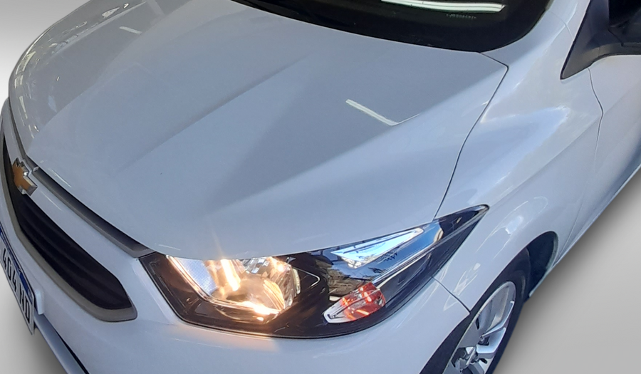 Chevrolet Onix 1.4 LT Hatchback 2018