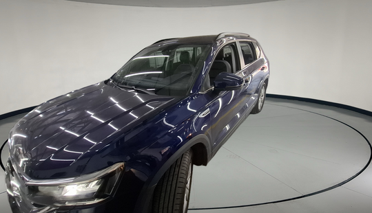 Volkswagen • Taos