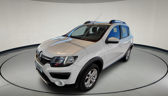 Renault • Sandero Stepway