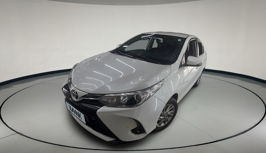 Toyota • Yaris