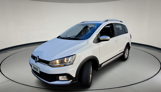 Volkswagen • Suran Cross