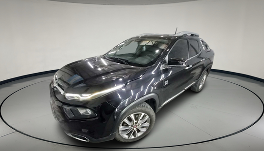 Fiat • Toro