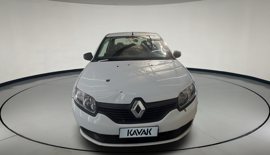 Renault • Logan