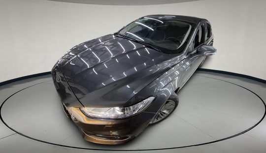 Ford • Mondeo