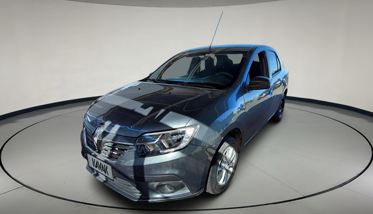 Renault • Logan