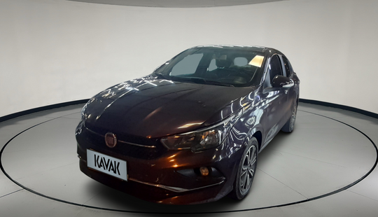 Fiat • Cronos