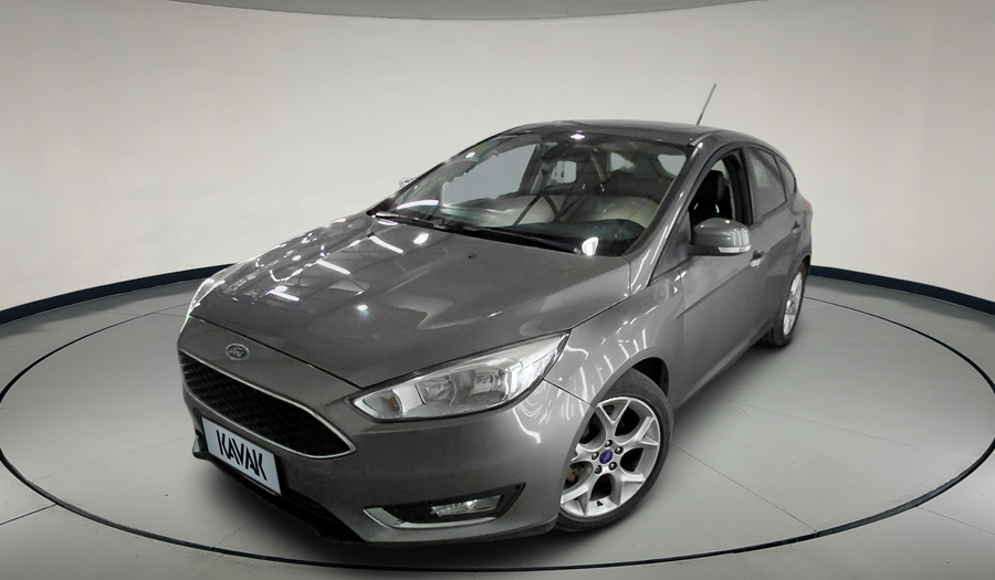 Ford Focus Iii 2.0 SE PLUS POWERSHIFT Hatchback 2016