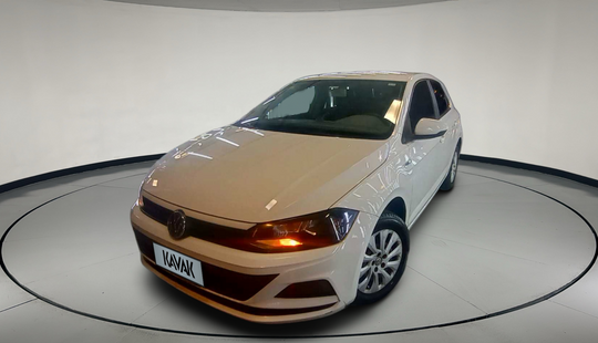 Volkswagen • Polo
