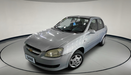 Chevrolet • Corsa Classic