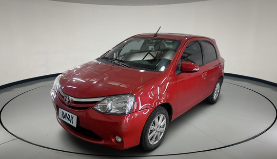 Toyota • Etios