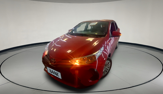 Toyota • Yaris