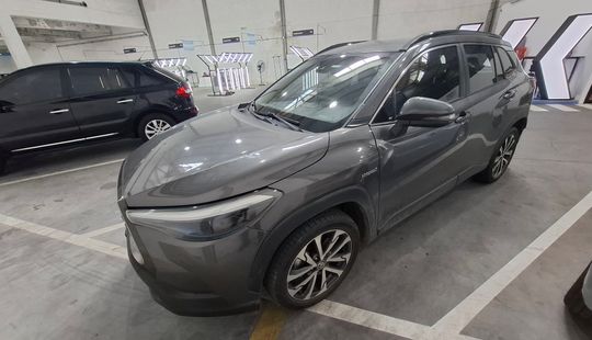 Toyota • Corolla Cross