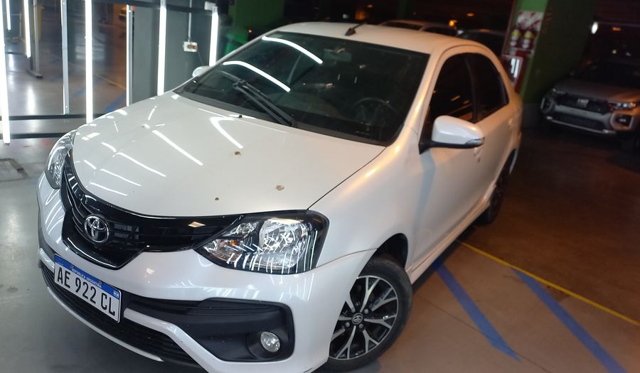 Toyota Etios 1.5 XLS AUTO Sedan 2021