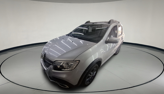 Renault • Sandero Stepway