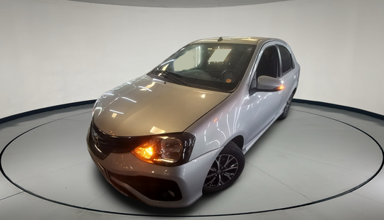 Toyota • Etios