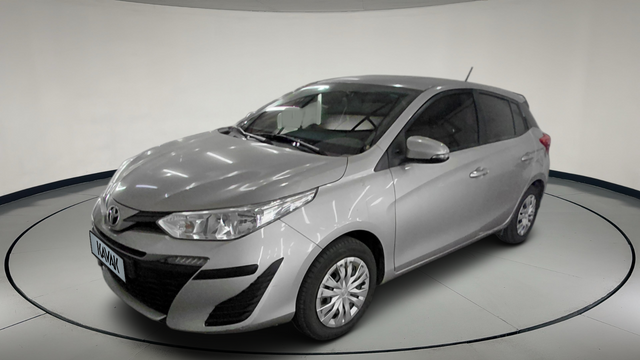 Toyota • Yaris