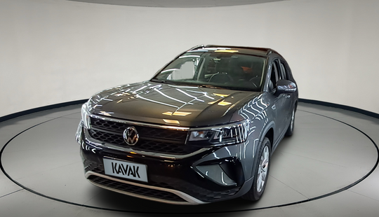 Volkswagen • Taos