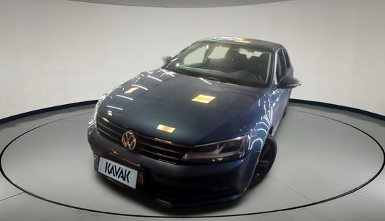 Volkswagen • Vento