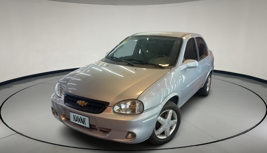 Chevrolet • Corsa Classic