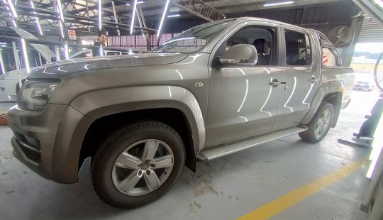 Volkswagen • Amarok