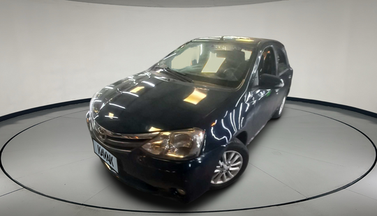 Toyota • Etios