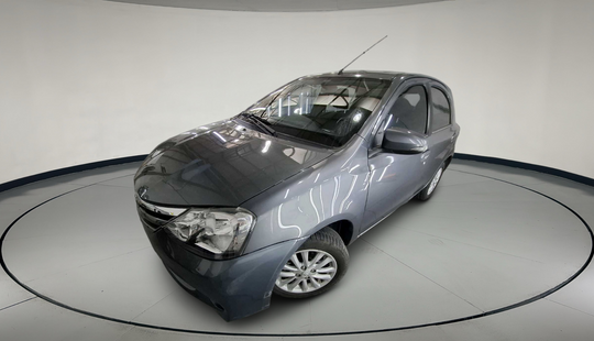 Toyota • Etios
