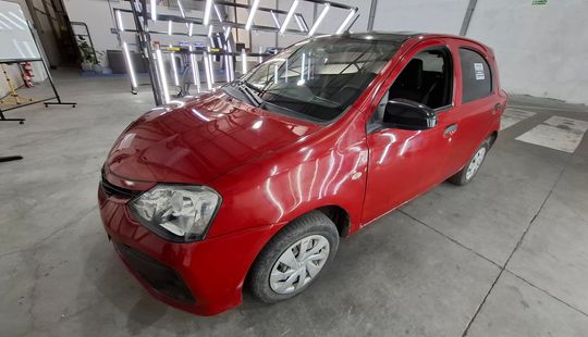 Toyota • Etios