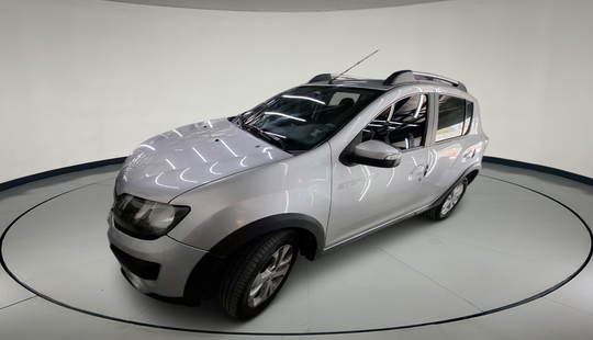 Renault • Sandero Stepway