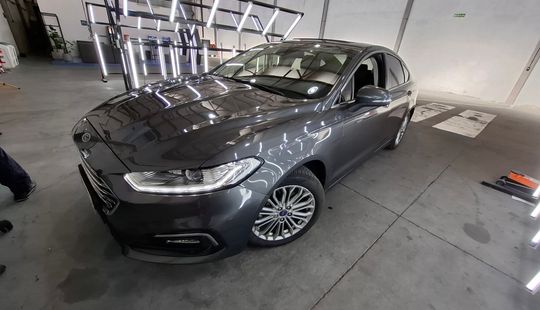 Ford • Mondeo